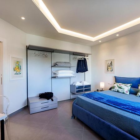 Marina Piccola Lägenhet Sorrento Exteriör bild