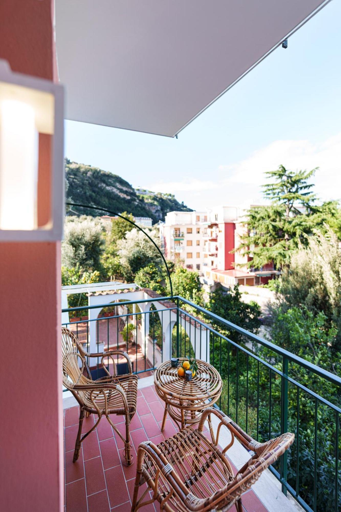 Marina Piccola Lägenhet Sorrento Exteriör bild